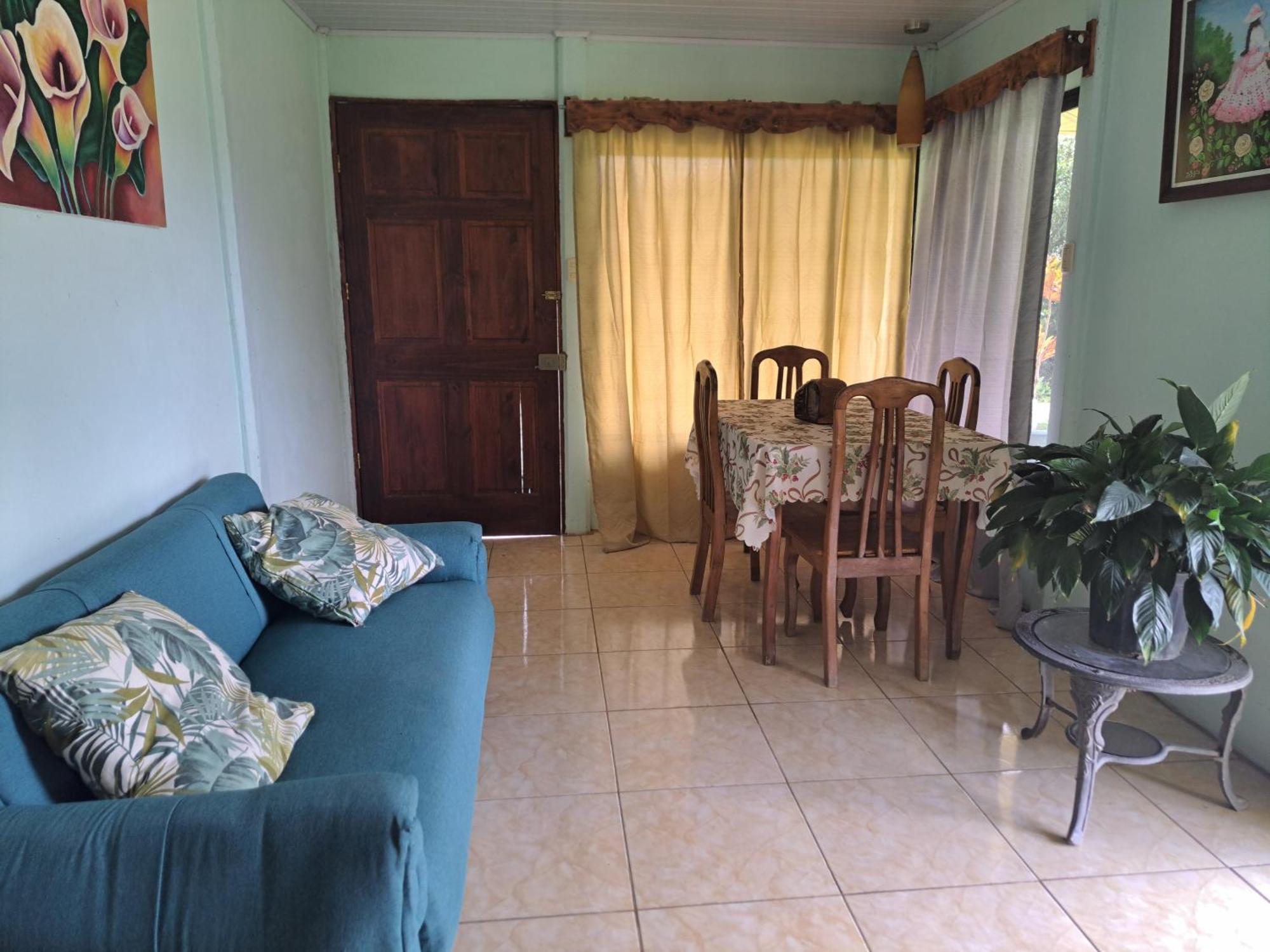 Hospedaje Luis Y Ana Pejibaye Habitación foto